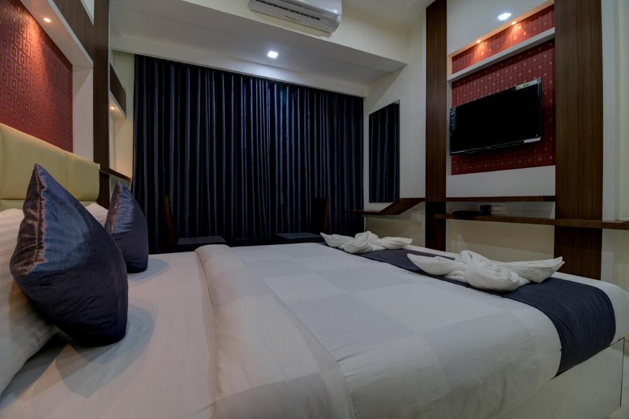 Hotel Mourya Residency Navi Mumbai Dış mekan fotoğraf