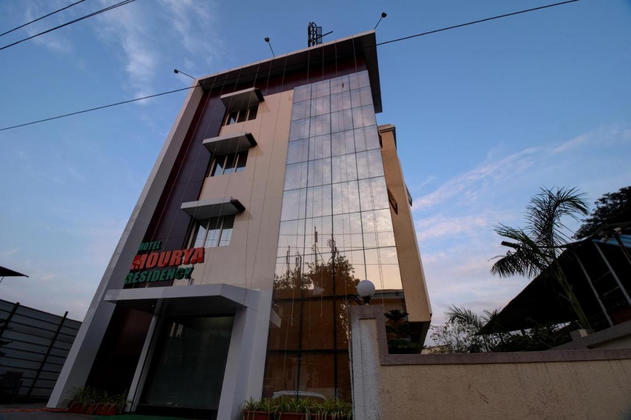Hotel Mourya Residency Navi Mumbai Dış mekan fotoğraf